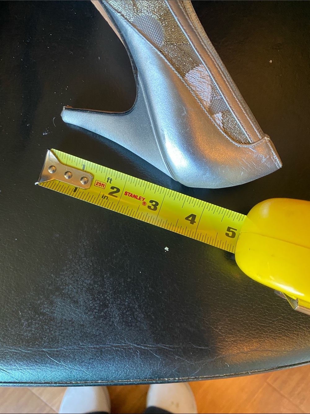 Shoes - Picture 5 of 5